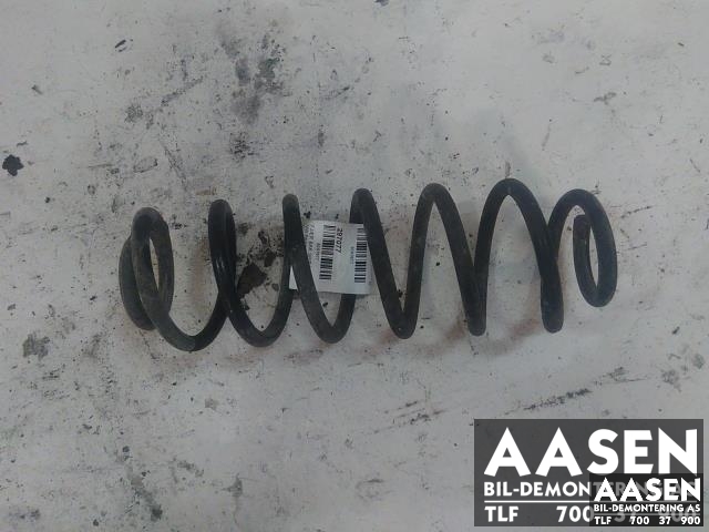 Fjær bak spiralfjær til VW Passat 2005-2010 (B6) (B6) (3C0 511 115 AB|)