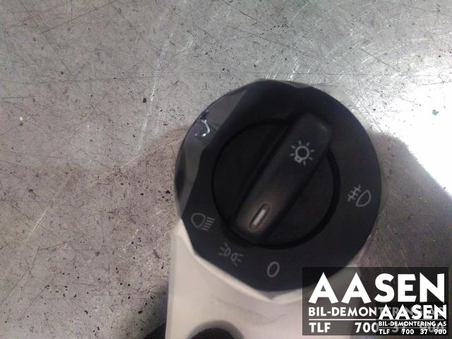 Bryter lys til VW Golf VI, 2008-2012  (1K0941431BB)