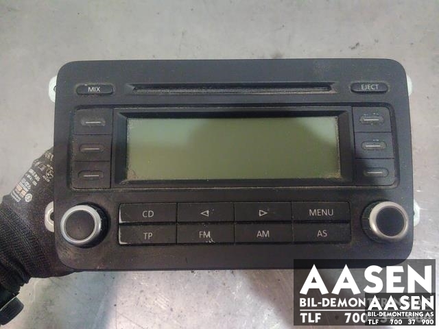 Bilstereo til VW Golf, Plus/Cross, 2005-2009 (Fase 1) (GRUNDIG|5M0035186A)