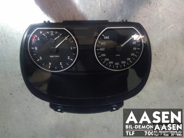 Instrumentpanel til BMW 1-Serie 2004-2011 (E81/E82/E87/E88) (E81/E82/E87/E88) (JOHNSON CONTROLS|9187038-02|)