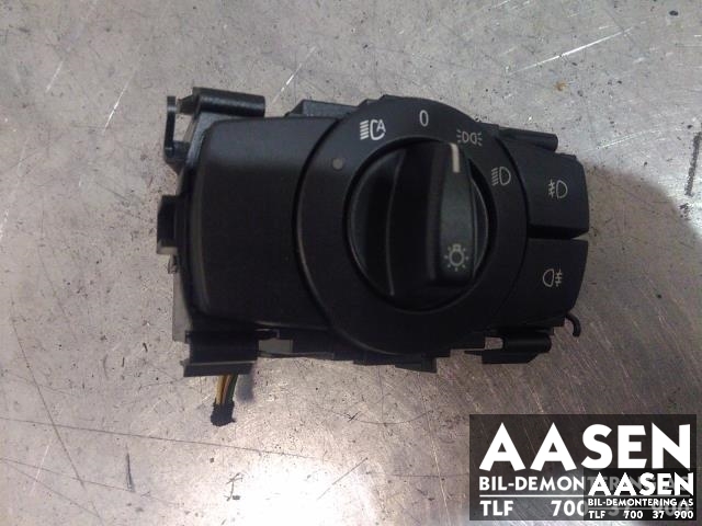 Bryter lys til BMW 1-Serie 2004-2011 (E81/E82/E87/E88) (E81/E82/E87/E88) (6932796 04|)