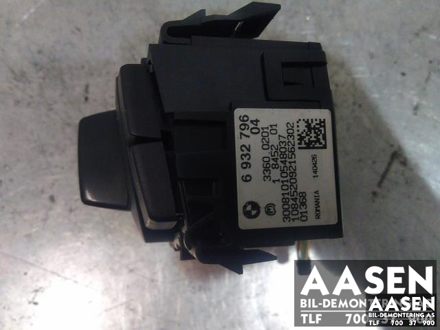 Bryter lys til BMW 1-Serie 2004-2011 (E81/E82/E87/E88) (E81/E82/E87/E88) (6932796 04|)