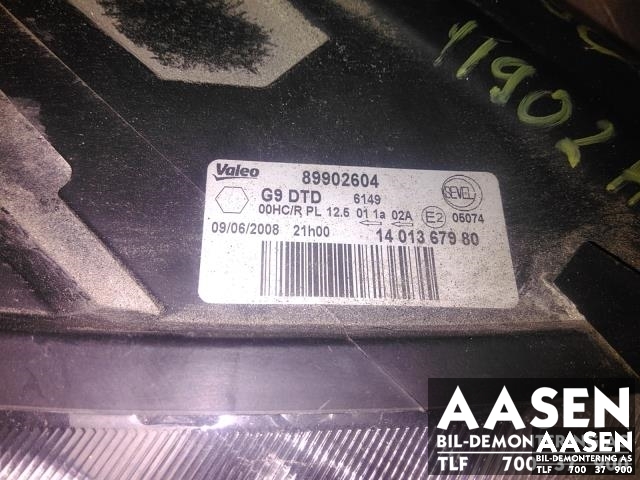 Frontlykt høyre halogen til Peugeot Expert 2007-2016 (Type II)  (VALEO|1401367980|)