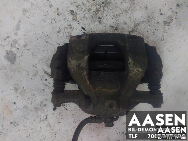 Bremsecaliper venstre foran til Toyota Avensis, 2009-2015 (Type III, Fase 1) (47750-02361)