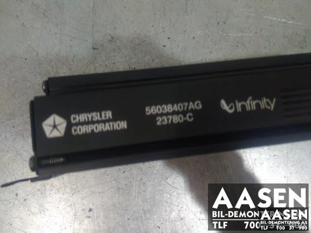 Bilstereo forsterker til Jeep Grand Cherokee 1999-2004  (56038407AG|)