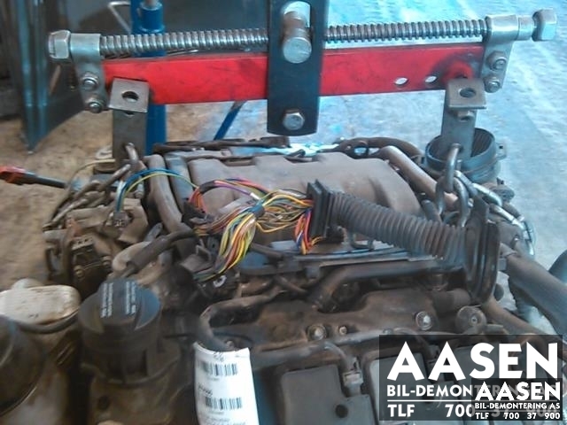 Motor bensin til Mercedes E-Klasse 2002-2006 (Fase 1) (W211) (W211) (112 917|A 112 010 26 45|A 112 010 26 45 80|)