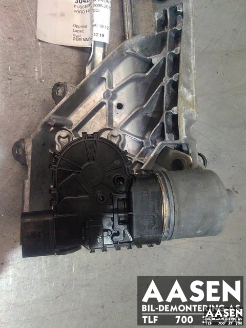 Viskermotor frontrute til Ford Fiesta, 2008-2012 (Type VI, Fase 1)  (BOSCH|8A61-17B571-AA)