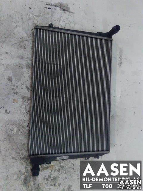 Radiator (manuell gir) til VW Passat, 2005-2010 (B6) (B6) (3C0 121 253 R)