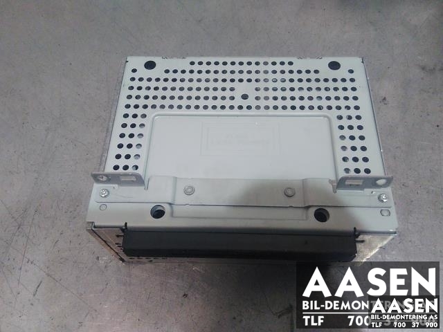Bilstereo til Ford Transit Courier, 2014-2018 (Type I, Fase 1)  (F1BT-18C815-HK)