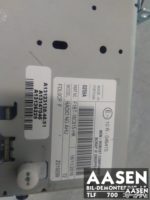 Bilstereo til Ford Transit Courier 2014-2018 (Type I, Fase 1)  (F1BT-18C815-HK|)