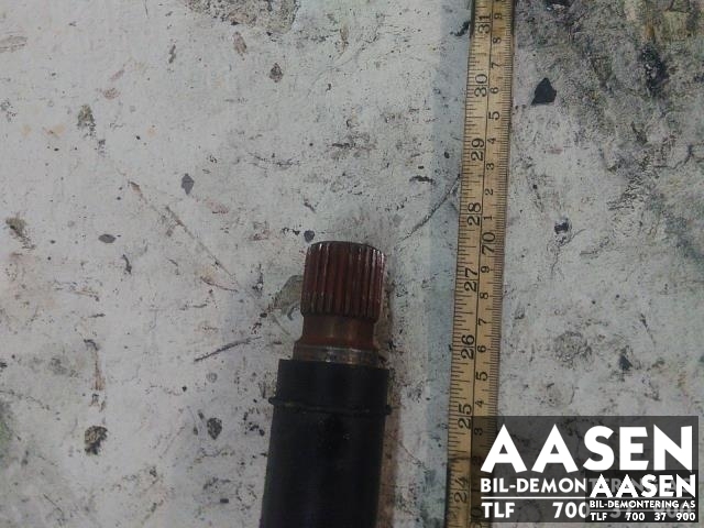 Mellomaksel fremre til BMW X5 2000-2006 (E53) (E53) (26 20 7 524 371|)