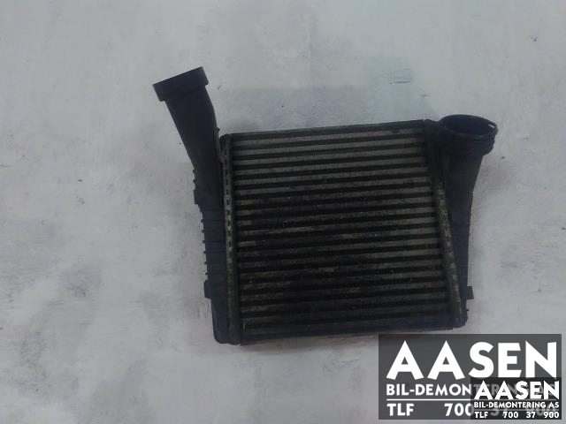 Intercooler til VW Touareg 2003-2007 (Type I, Fase 1) (7L0145803A|)