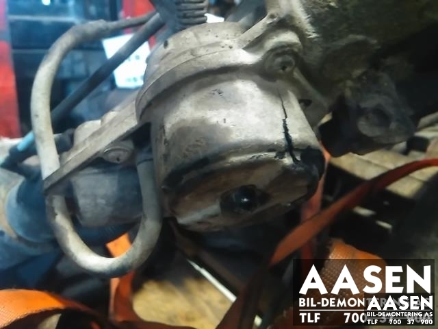 Kardang klokke foran til Isuzu D-Max 2007-2012 (Type I)  