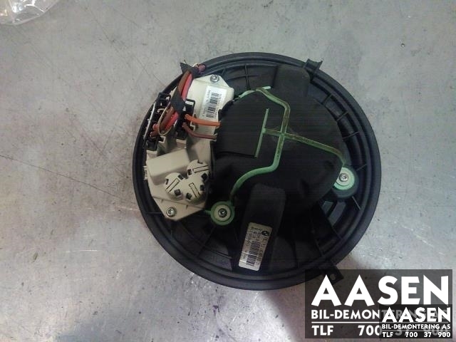 Varmeapparat motor til BMW X1 2009-2015 (E84) (E84) (64116933663-11|)