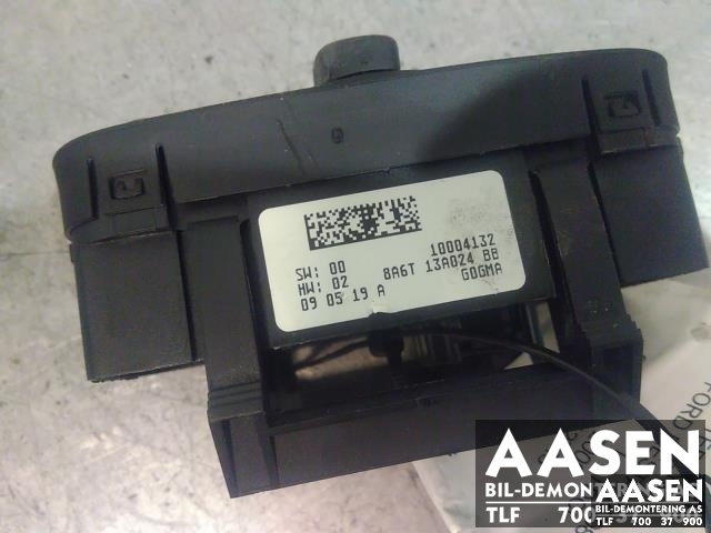 Bryter lys til Ford Fiesta 2008-2012 (Type VI, Fase 1)  (8A6T13A024BB|)