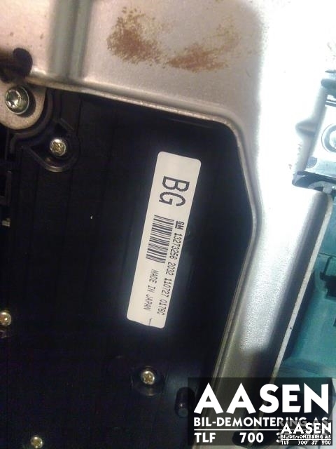 Bilstereo betjeningspanel til Opel Insignia A 2009-2014  (13273256|)