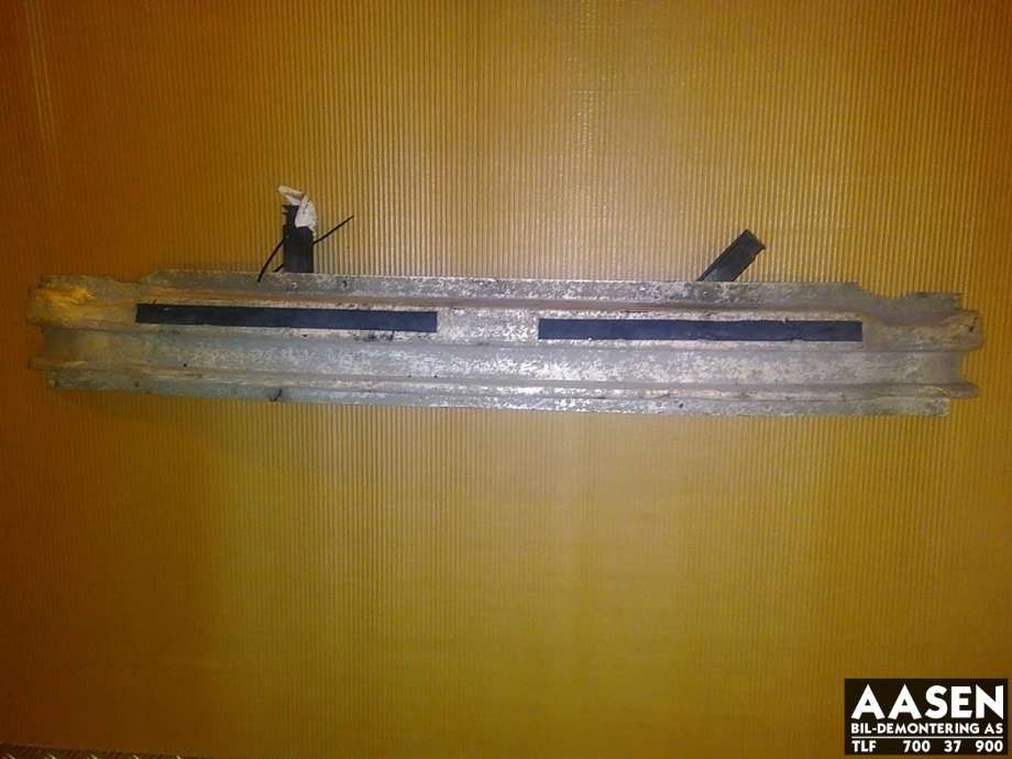 Støtfangerforsterkning bak til Audi A4 2004-2008 (Type III) (B7) (B7) (8E0 807 313 L|)