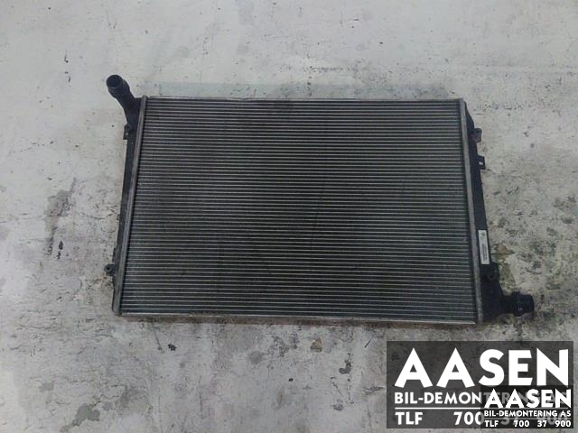 Radiator (manuell gir) til VW Passat, 2005-2010 (B6) (B6) (3C1121253AK)