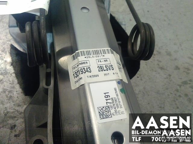 Rattaksel til Opel Insignia A 2009-2014  (13219343|13277191|)