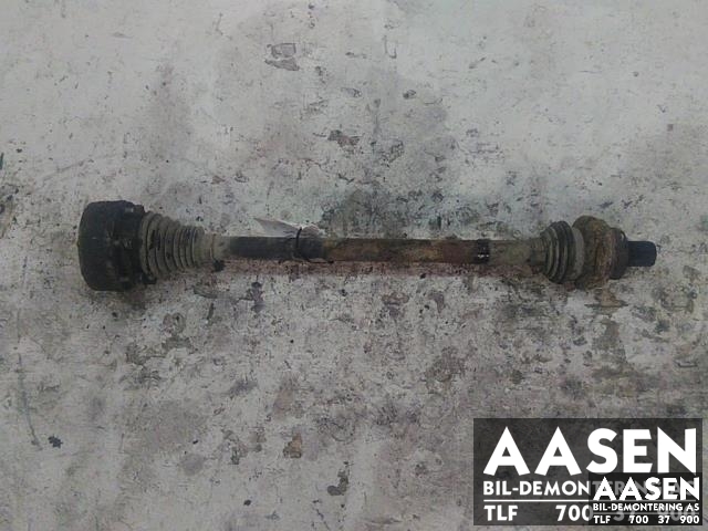 Drivaksel høyre bak til Audi A3, 2003-2008 (Type II, Fase 1)  (1K0 501 204 D)