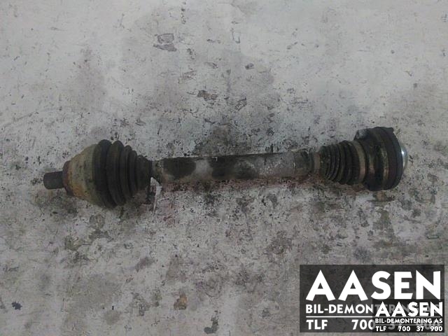 Drivaksel høyre foran, diesel/manuell til Audi A3 2003-2008 (Type II, Fase 1) (1K0 407 272 CR|1K0 407 452 TX|)