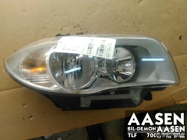 Frontlykt høyre halogen til BMW 1-Serie 2004-2011 (E81/E82/E87/E88) (E81/E82/E87/E88) (63 12 6 924 486|)
