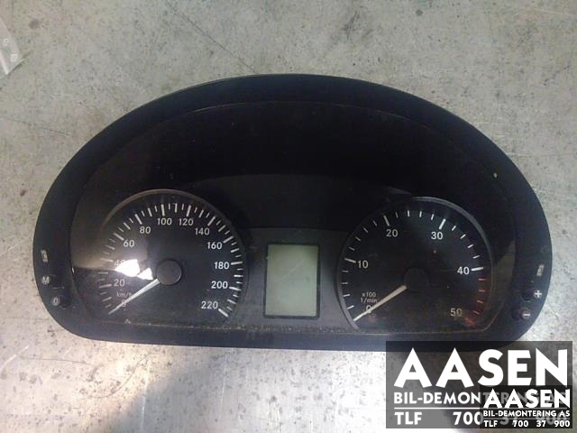 Instrumentpanel til Mercedes Vito/Viano, 2004-2010 (Fase 1) (W639) (W639) (JOHNSON CONTROLS|A 639 446 29 21)