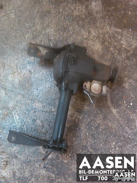 Kardang klokke foran til Hyundai Galloper 1998-2003  