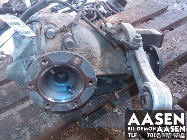 Kardang klokke bak til Mitsubishi Pajero 2000-2006 (Type III)  (3501A322|)