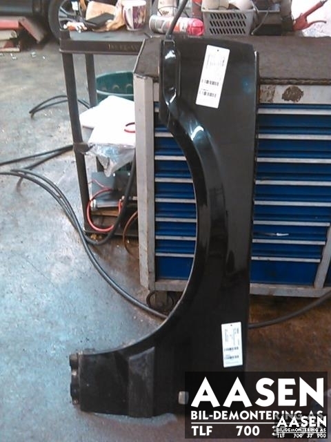 Skjerm venstre foran til Land Rover Range Rover 1996-2001 (Type II)