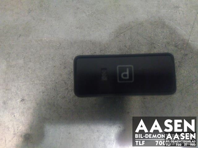 Bryter elektrisk håndbrekk/parkbrems til Toyota Prius, 2004-2009 (Type II) (COMBI) (COMBI)