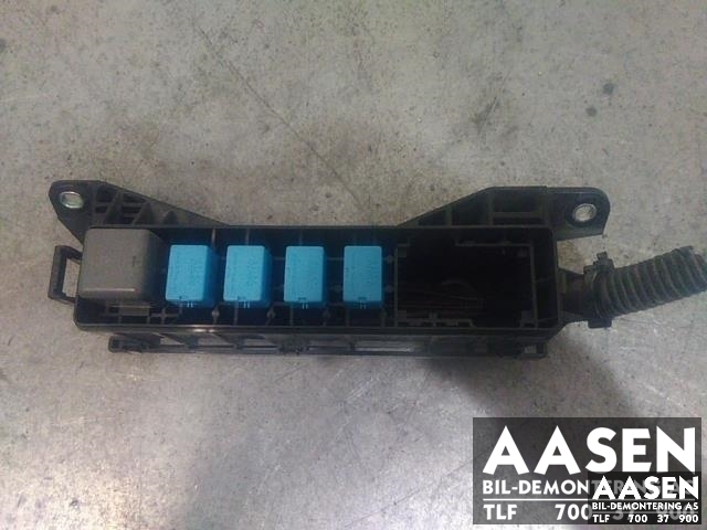 Sikringsboks til Toyota Prius, 2004-2009 (Type II) (COMBI) (COMBI)