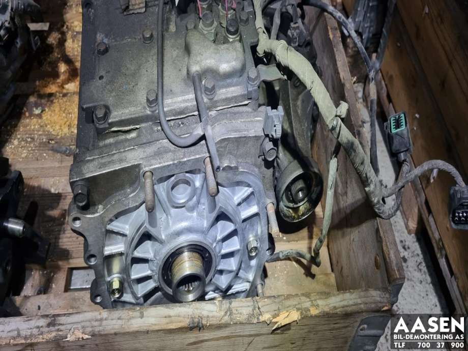 Girkasse 4WD fordelingskasse til Mitsubishi Pajero 2000-2006 (Type III)  (MR518872|)