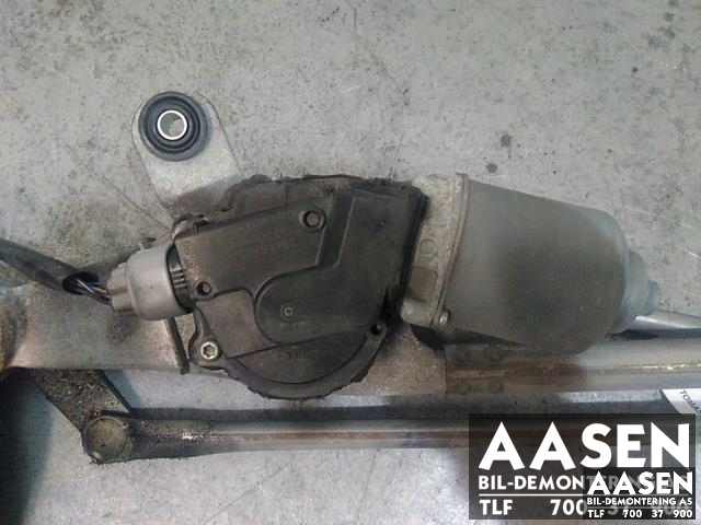 Viskermotor frontrute til Suzuki Grand Vitara, 2005-2015 (Type III)  (38110-65J00)