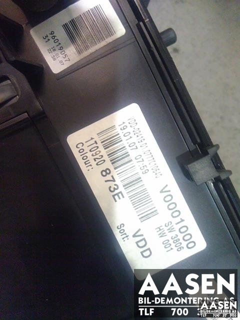 Instrumentpanel til VW Touran 2007-2010 (Type I, Fase 2)  (1T0 920 873 EX|1T0920873E|)