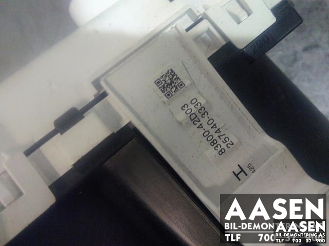 Instrumentpanel til Toyota RAV4 2006-2009 (Type III, Fase 1)  (83800-42D03|)