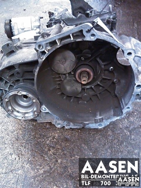 Girkasse manuell 6-trinn til VW Passat 2005-2010 (B6) (B6) (02Q 300 042 S|02Q 300 042 SX|)