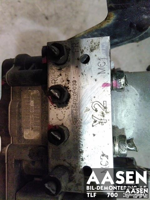ABS sentral til Toyota Verso 2009-2016 (Type III)  (BOSCH|44540-0F030|0265230017|)