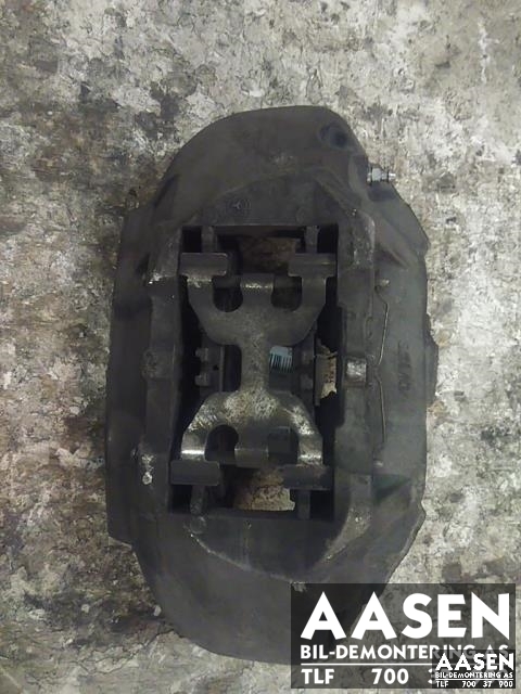 Bremsecaliper venstre foran til Mercedes GLC, 2015-2022 (X253) (X253) (ADVICS|A 000 421 00 00)