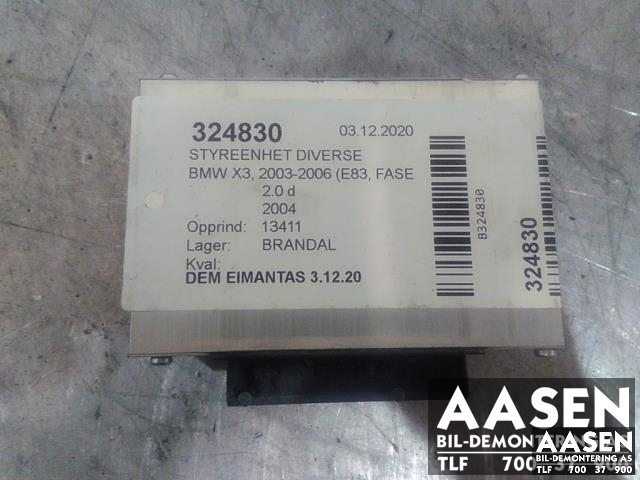 Bilstereo forsterker til BMW X3 2003-2006 (Fase 1) (E83) (E83) (65 12 6 957 807|)