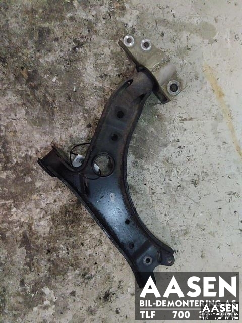 Bærebru høyre foran nedre til VW Golf V, Combi 2003-2008 (1K0 407 152 BC|)
