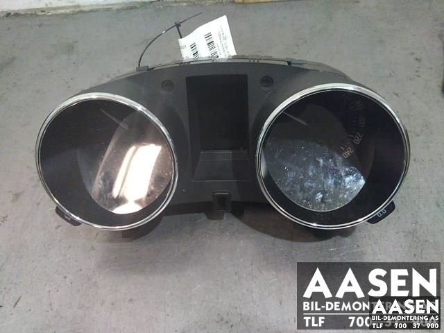 Instrumentpanel til Škoda Yeti, 2014-2017 (Fase 2)  (5L0 920 840 T)