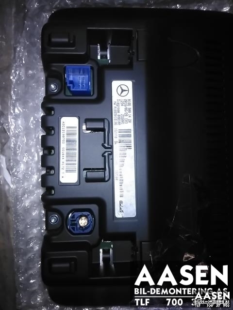 Bilstereo navigasjon skjerm til Mercedes A-Klasse 2012-2018 (W176) (W176) (A1669001420|A 166 900 44 21|A 166 900 81 22)