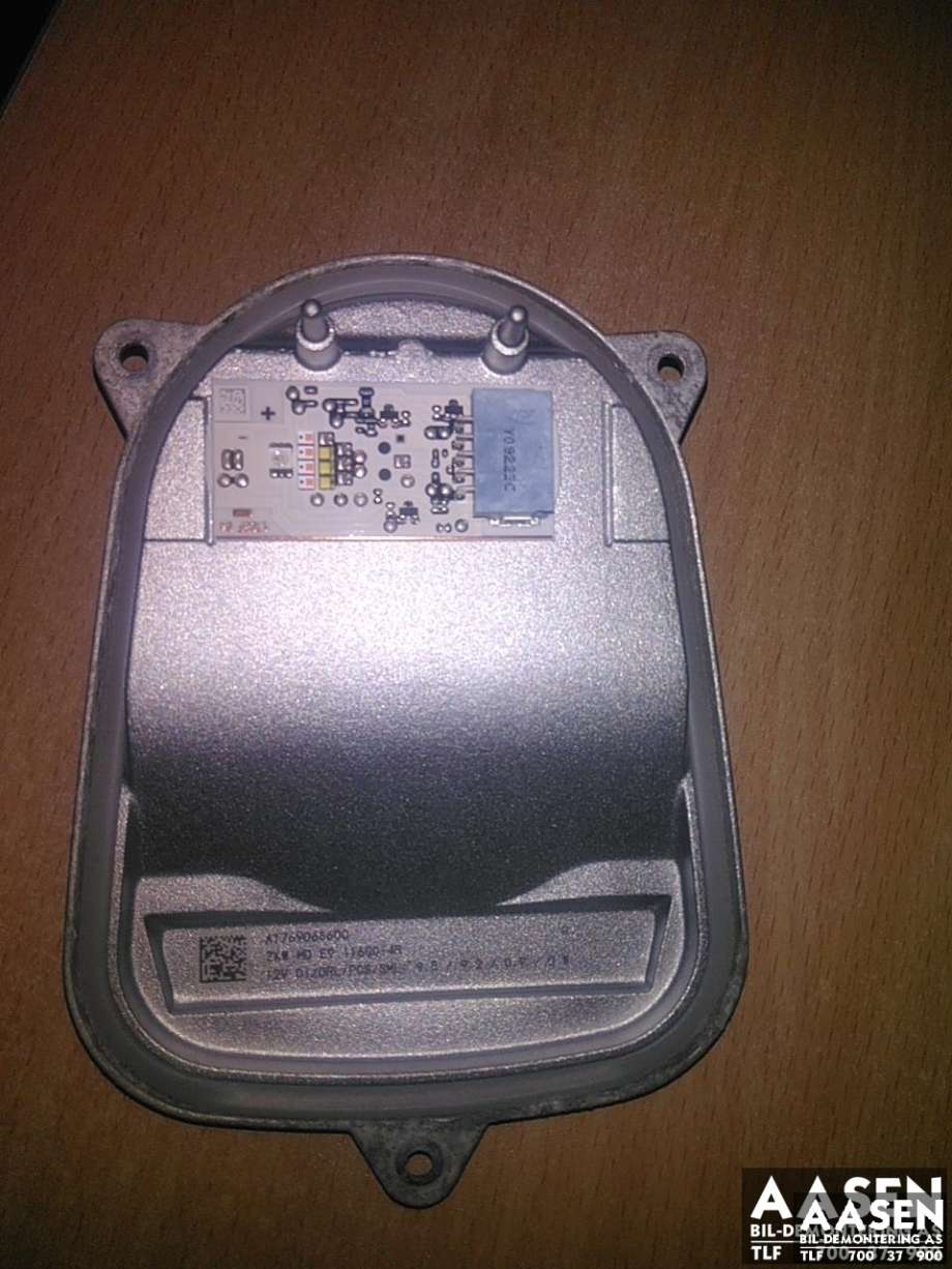 Styreenhet xenon/ballast til Mercedes A-Klasse 2012-2018 (W176) (W176) (A 176 906 66 00|)