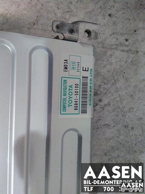 Bilstereo navigasjon spiller til Toyota Land Cruiser 120 2002-2009  (AISIN|86841-50100|)