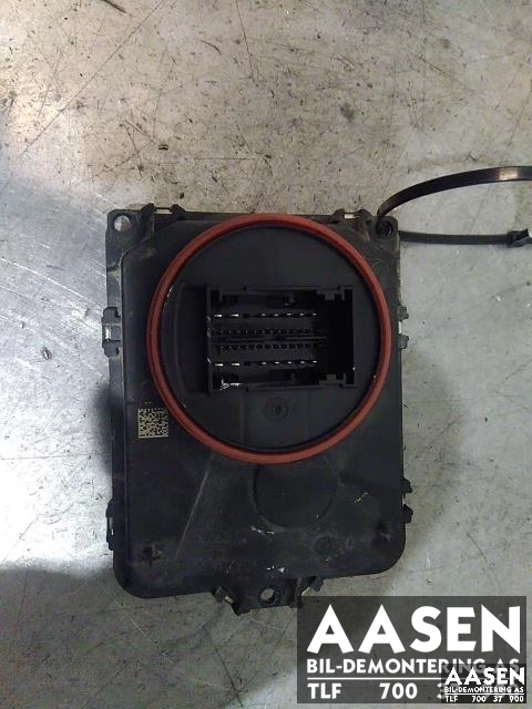 Styreenhet xenon/ballast til VW Golf VII, 2017-2020 (Fase 2)  (HELLA|8V0907399D)