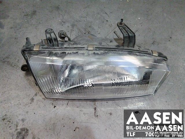 Frontlykt høyre halogen til Subaru Legacy, 1994-1998