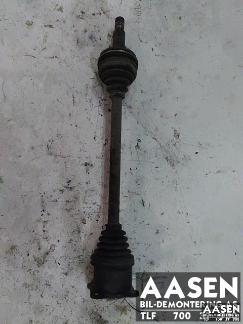 Drivaksel venstre bak til Toyota Hiace, 2007-2012 (Fase 3)