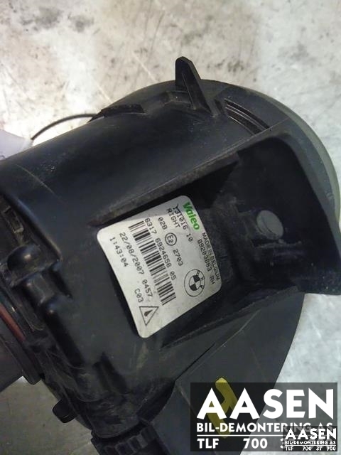 Tåkelykt høyre foran til BMW X3 2007-2010 (Fase 2) (E83) (E83) (VALEO|6317692465605|)
