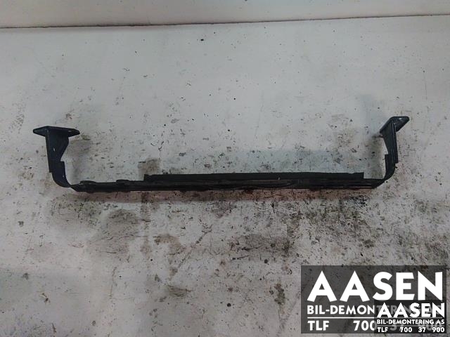 Frontplate nedre til Ford Focus, 2014-2018 (Type III, Fase 2)  